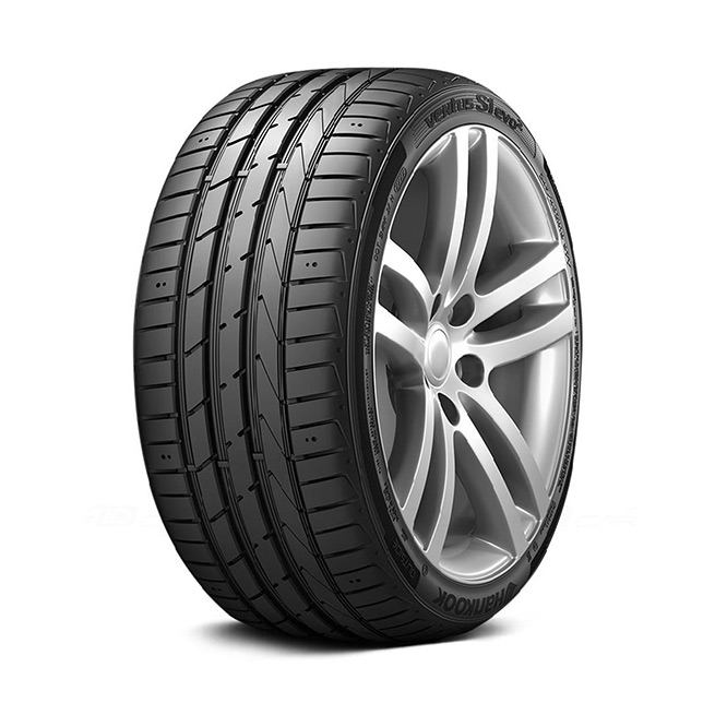 235/40R19 hankook k117